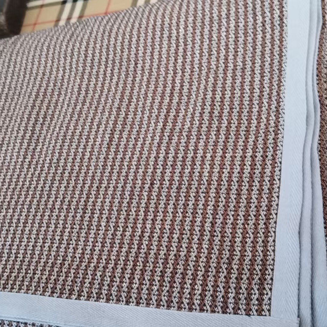 野生柞蚕丝拼接款卧室床单简约60姆米2.米宽2.2长柞油丝透气家用