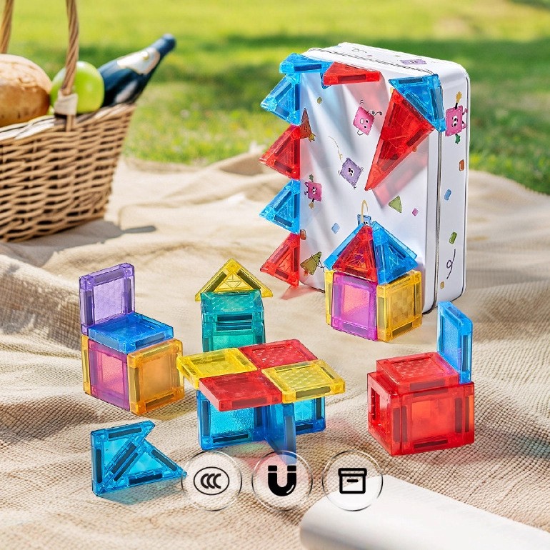 迷你磁力积木彩窗磁力片益智拼装套装3-6岁儿童便携旅行口袋玩具