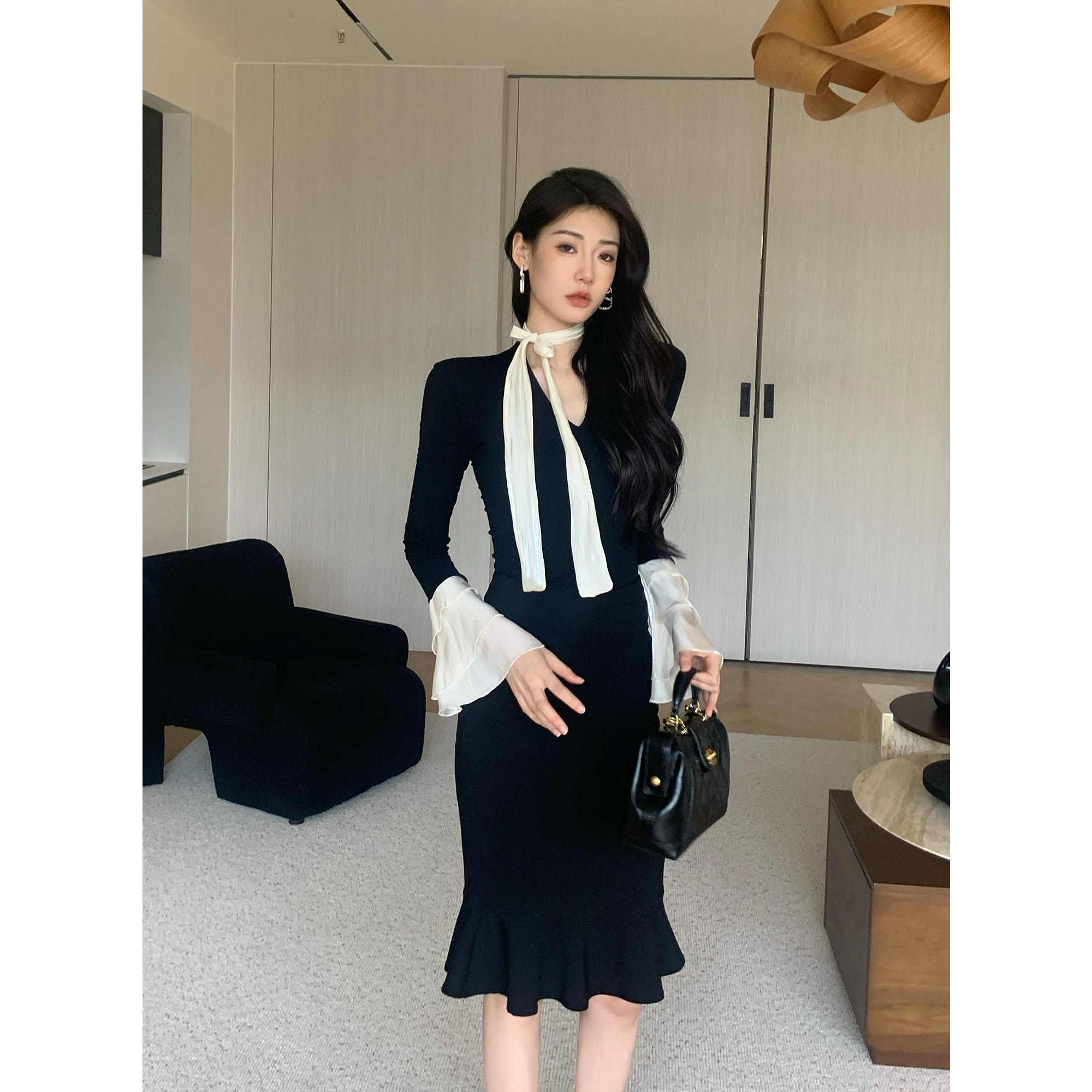 JIJINQI法式纯欲喇叭袖上衣早秋修身显瘦针织长袖女 JD08SZPT1645