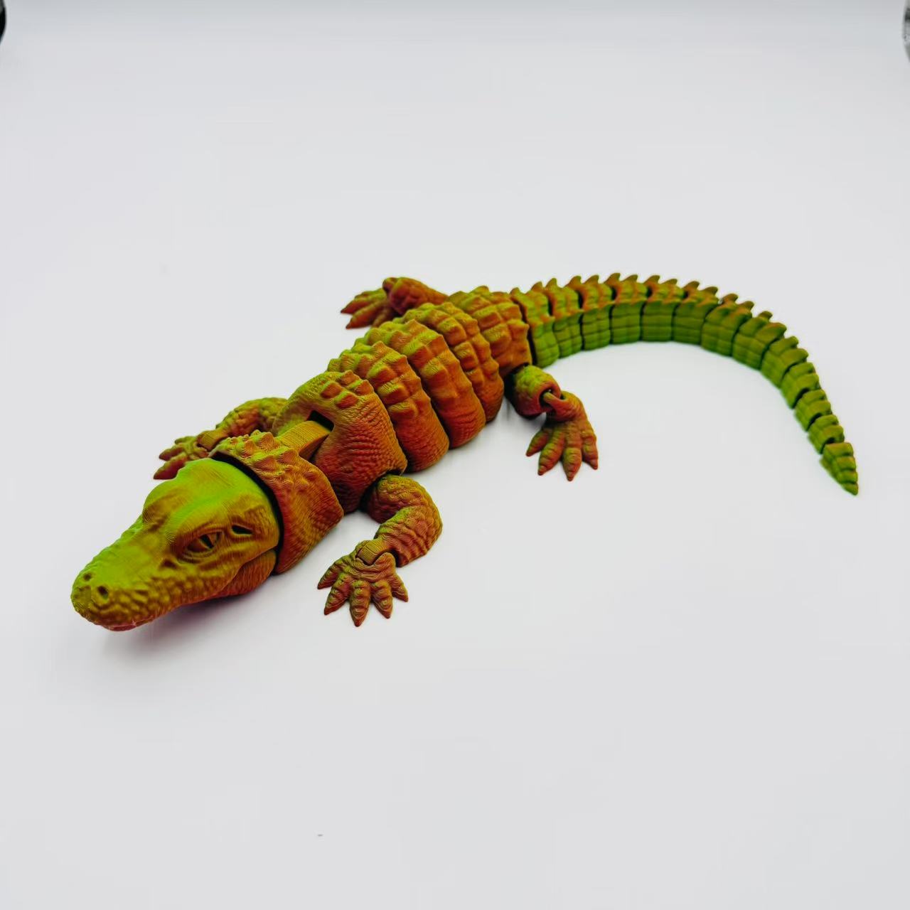 3D打印鳄鱼哑光亮面环保材料关节可动摆件造景玩具