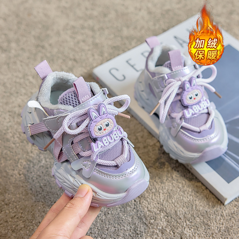 儿童鞋子冬季新款皮面加绒保暖男童防滑软底休闲老爹女运动鞋