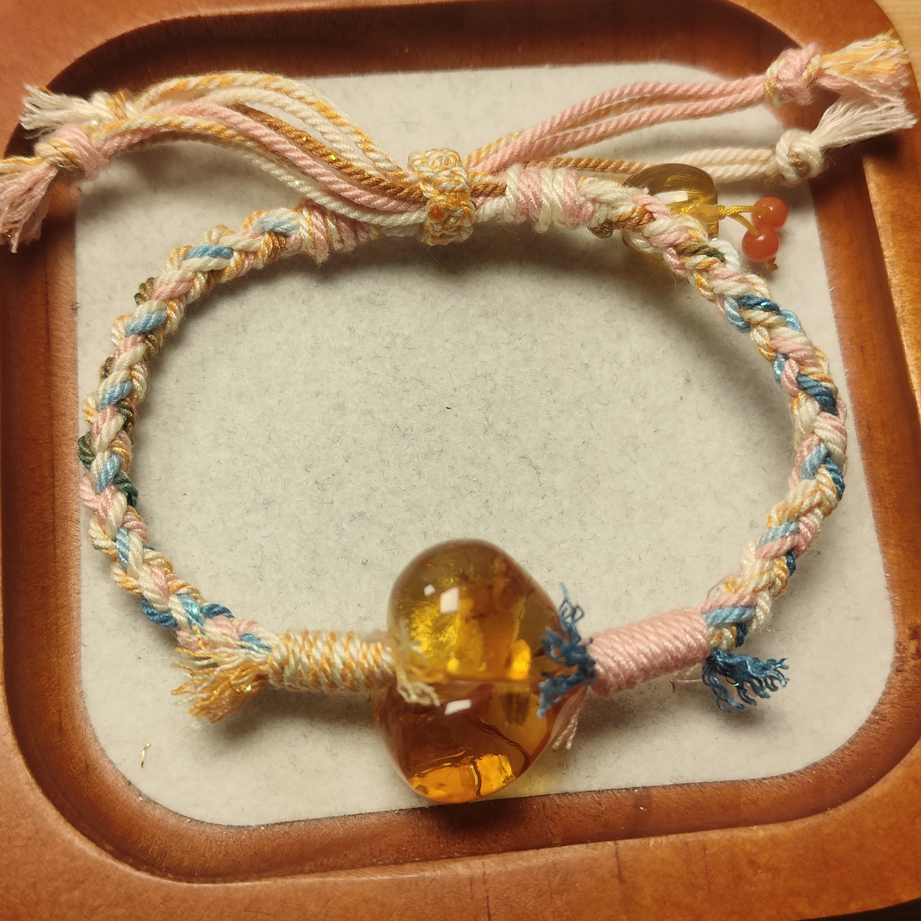 天然花珀屁桃手绳DIY手串