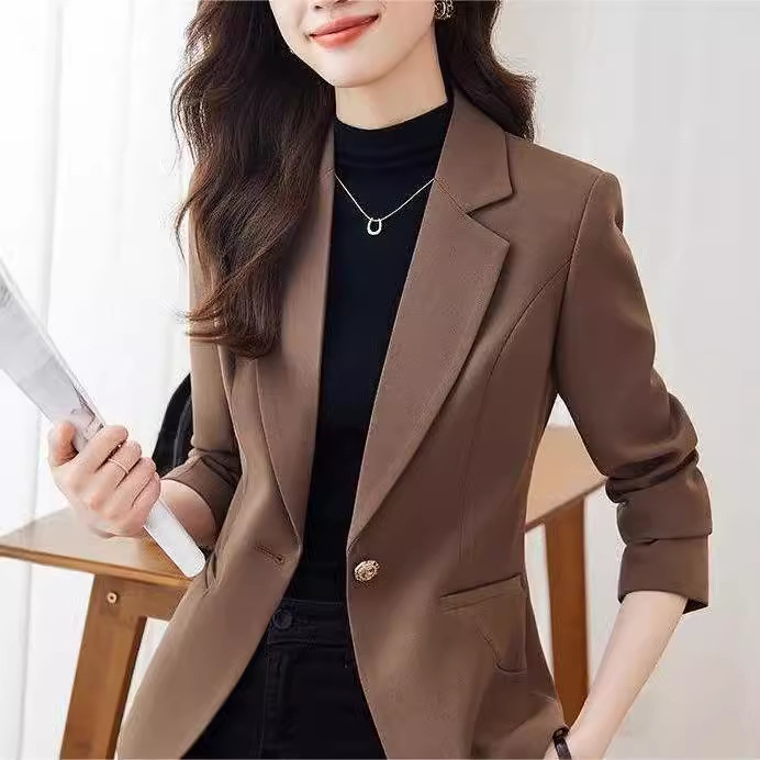 女款2025春秋新款适合职场的浅棕色时髦精致小个子百搭休闲风格小