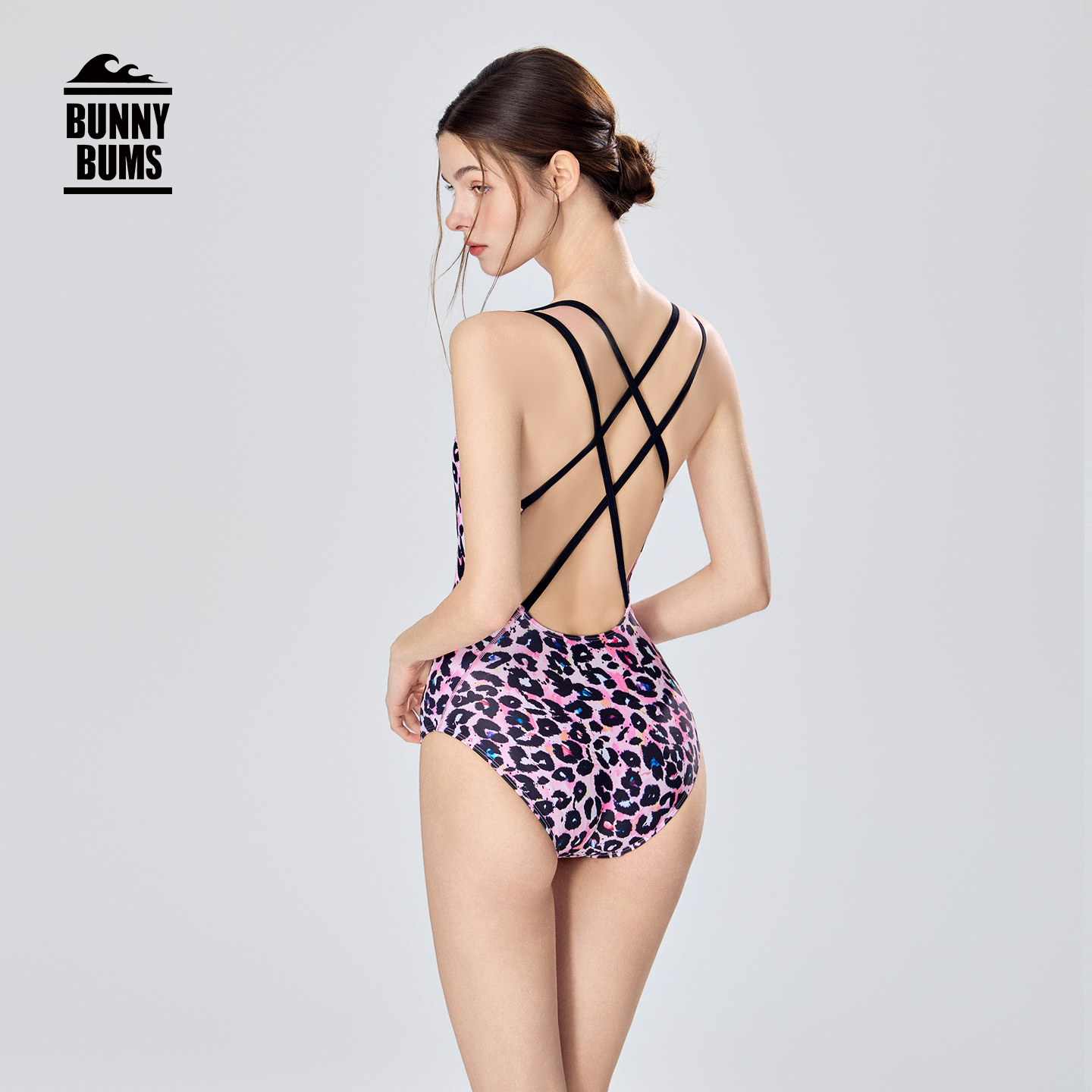 连体专业竞速泳衣女款2025新款高级感速干绝美游泳馆专用带胸垫