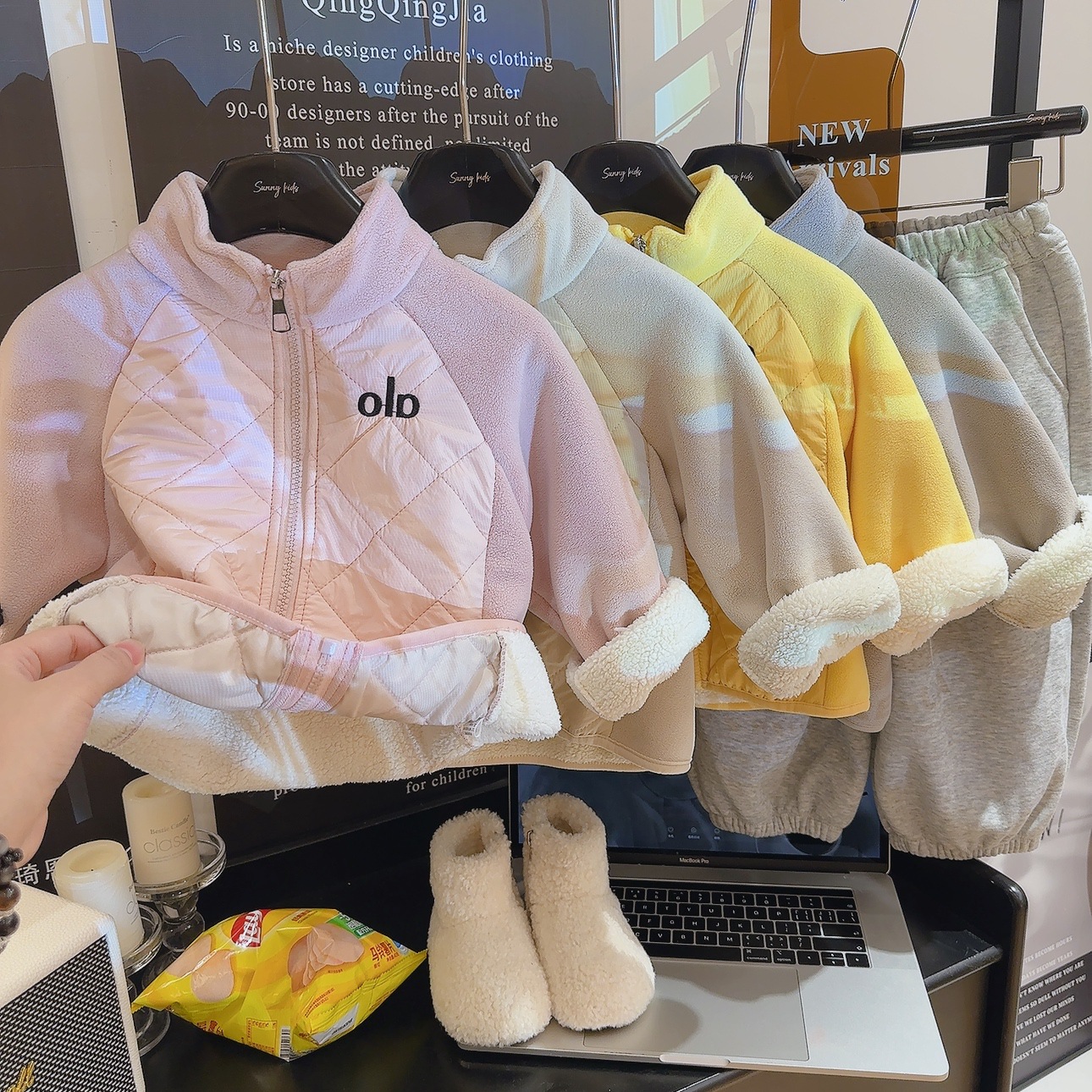 加厚男女童韩版olb奥粒绒加绒外套冬季校服神器内穿拉链拼色上衣'