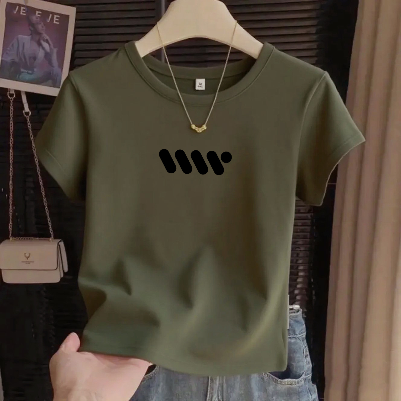 港风复古军绿女士T恤圆领短袖基础简约短款显瘦上衣橄榄绿军绿色