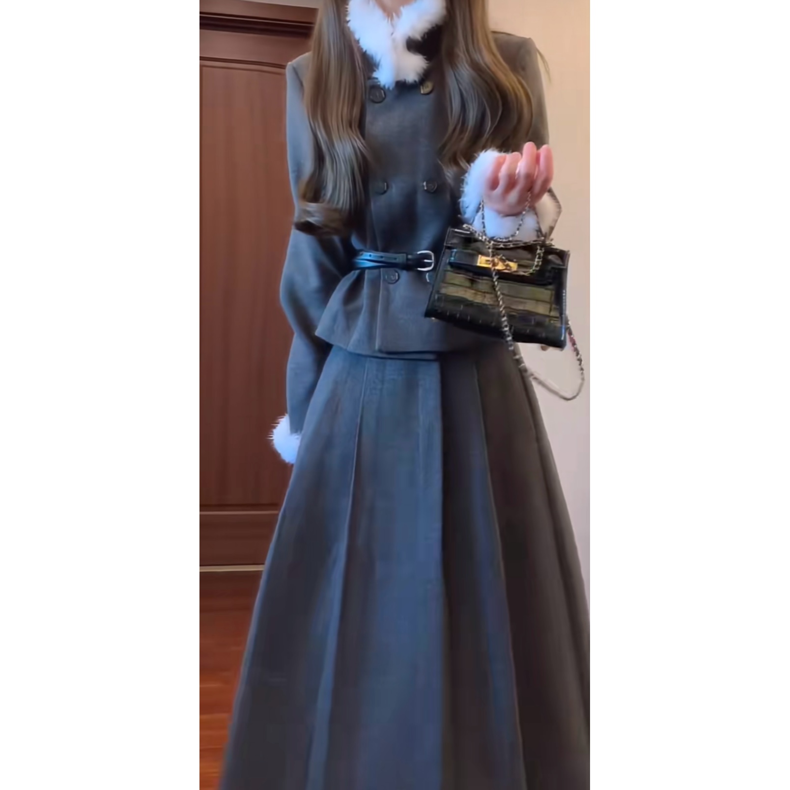 韩系洋气穿搭2025秋冬新款小香风千金感毛领外套高腰半身裙两件套