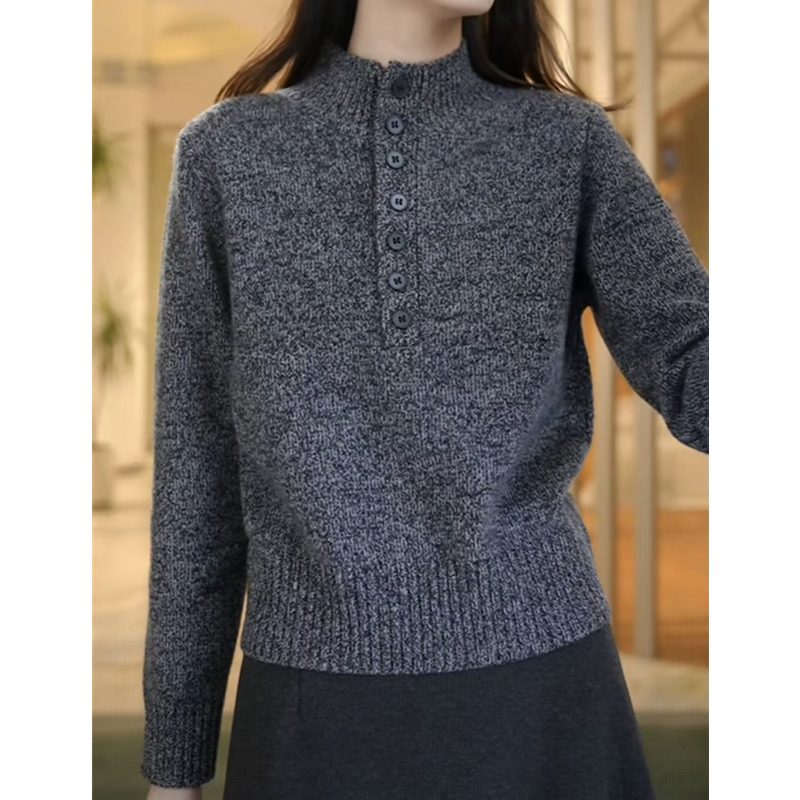 高级感半高领纽扣针织衫女秋冬新款宽松显瘦百搭毛衣内搭加厚上衣