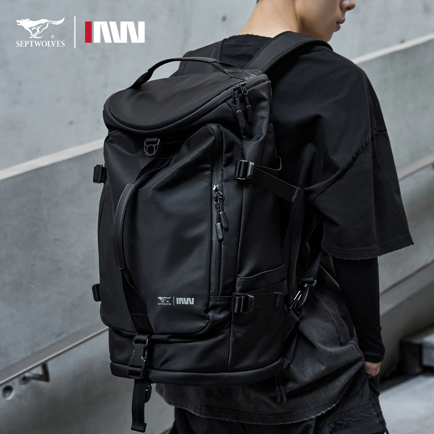 七匹狼短途旅行包男士潮流户外大容量背包干湿分离运动训练健身包