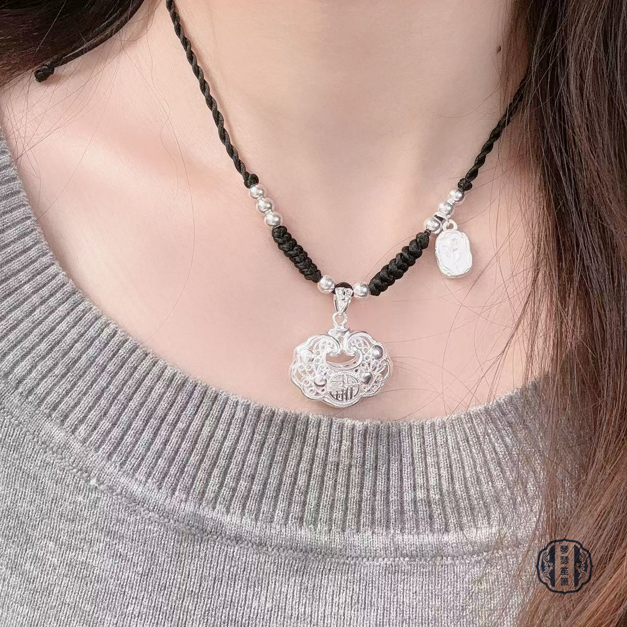 吊坠足银 吊坠足银999无铃铛祥云锁搭配郁金香吊牌编绳项链锁骨链