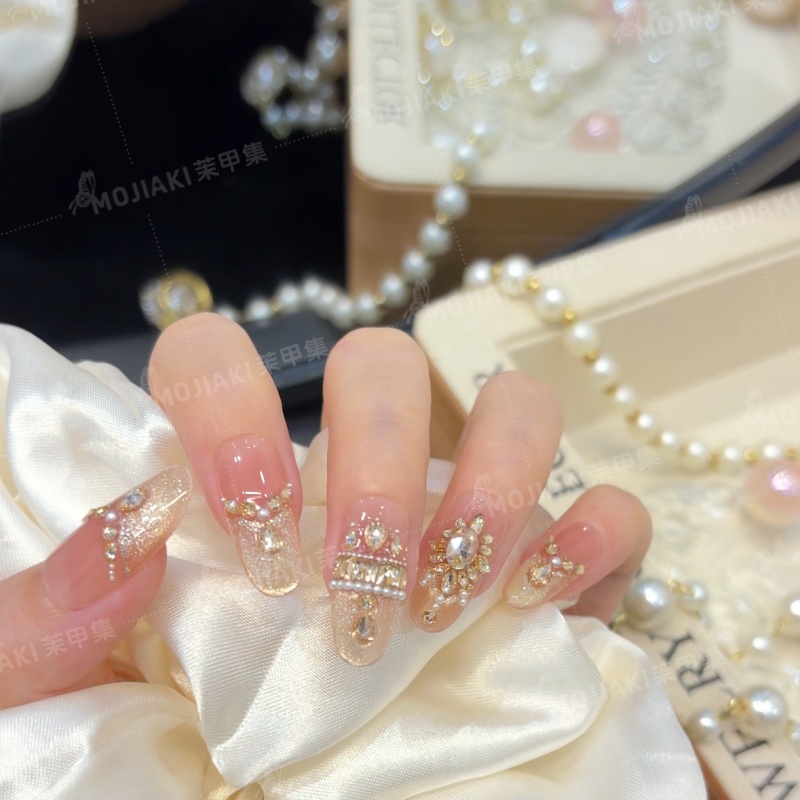 【金钻甜梦】镶钻爆闪显白高级感穿戴甲日常百搭气质温柔美甲