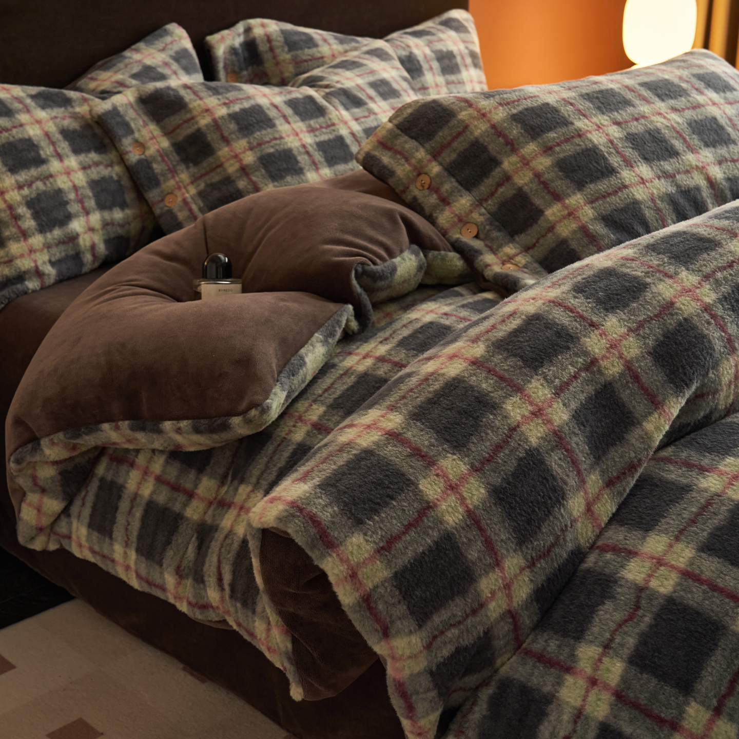 简约复古风牛奶绒羊驼绒四件套冬季加厚保暖双面绒被套宿舍三件套