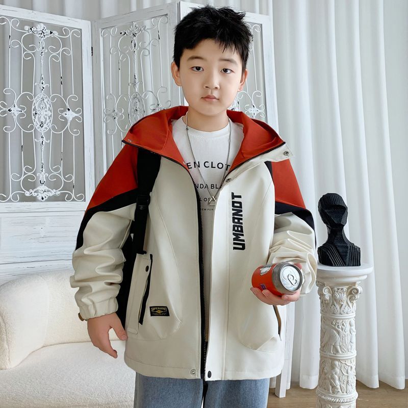 胖男童秋季新款外套加肥加大男孩上衣夹克男大童时尚冲锋衣耐磨潮