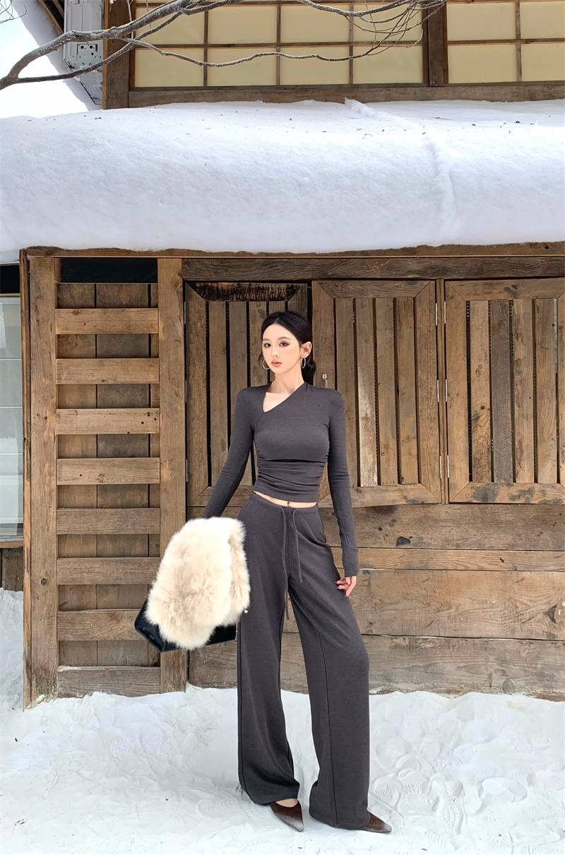 设计感气质不对称斜肩T恤上衣长裤半身裙套装#22782