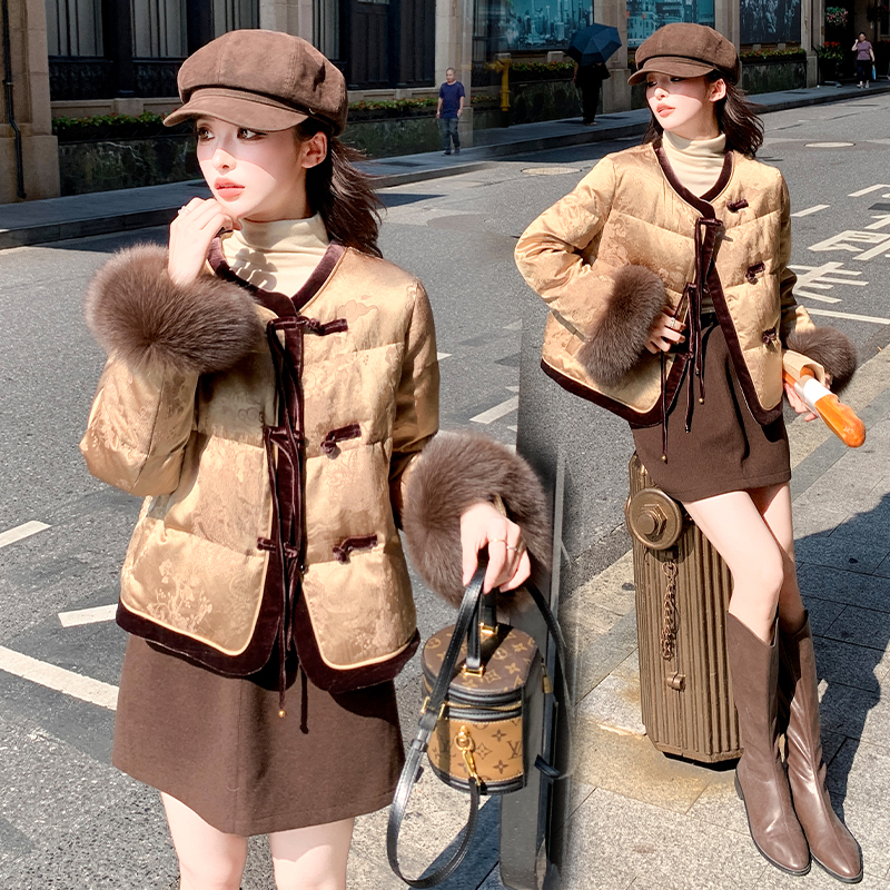 国风新中式狐狸毛袖口90白鸭绒羽绒服女2025冬新款高级感羽绒外套
