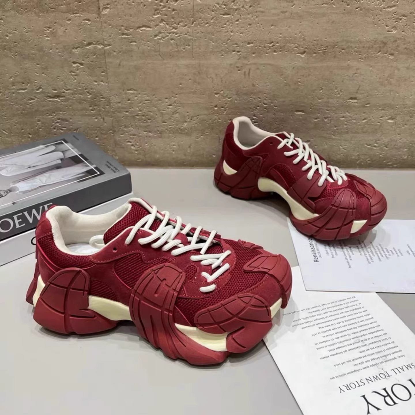 欧洲站2025新款八爪鱼休闲透气运动鞋女秋小众时尚百搭增高老爹鞋