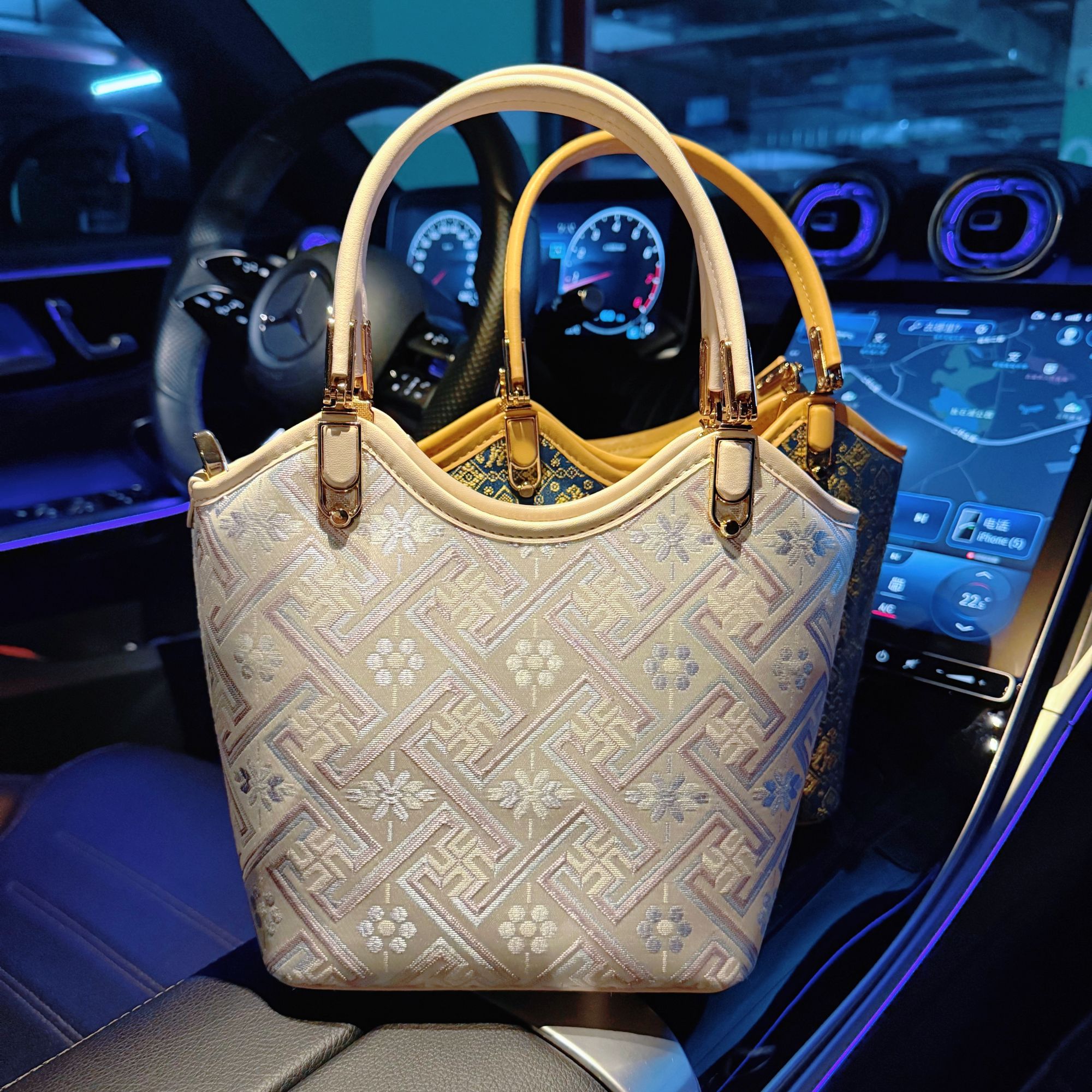 【新品】广西非遗壮锦包包菜篮子包轻奢百搭新款斜跨包