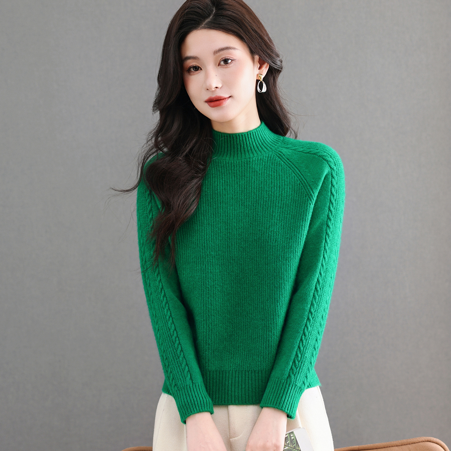 秋冬新款保暖长袖纯色毛衣上衣针织衫百搭时尚半高圆领套头针织衫