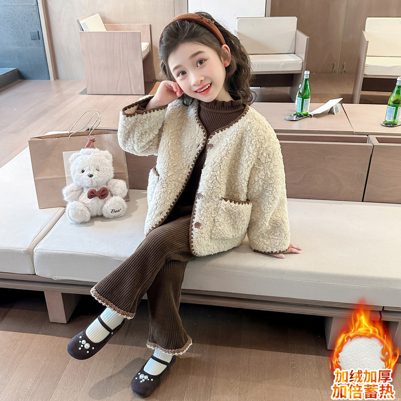 女童加绒2026新款小女孩洋气时髦小香风儿童休闲冬装时尚外套