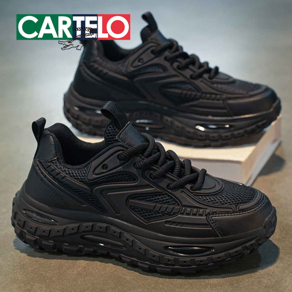卡帝乐鳄鱼男鞋秋季透气高端黑武士运动鞋轻便男士休闲老爹潮鞋子