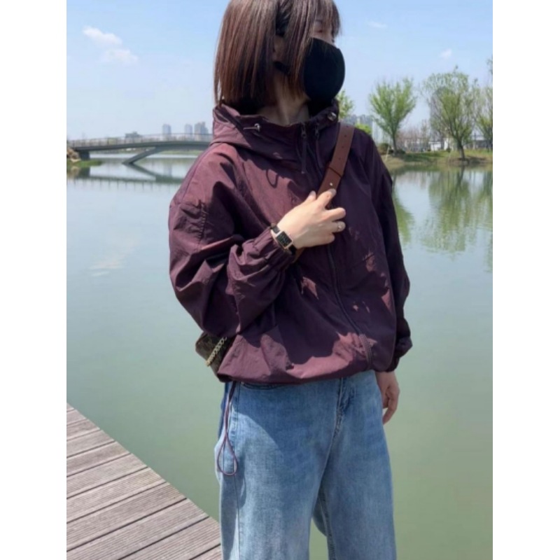 风衣百搭欧洲站特大码200斤胖休闲宽松连帽衣女2025夏季服外套