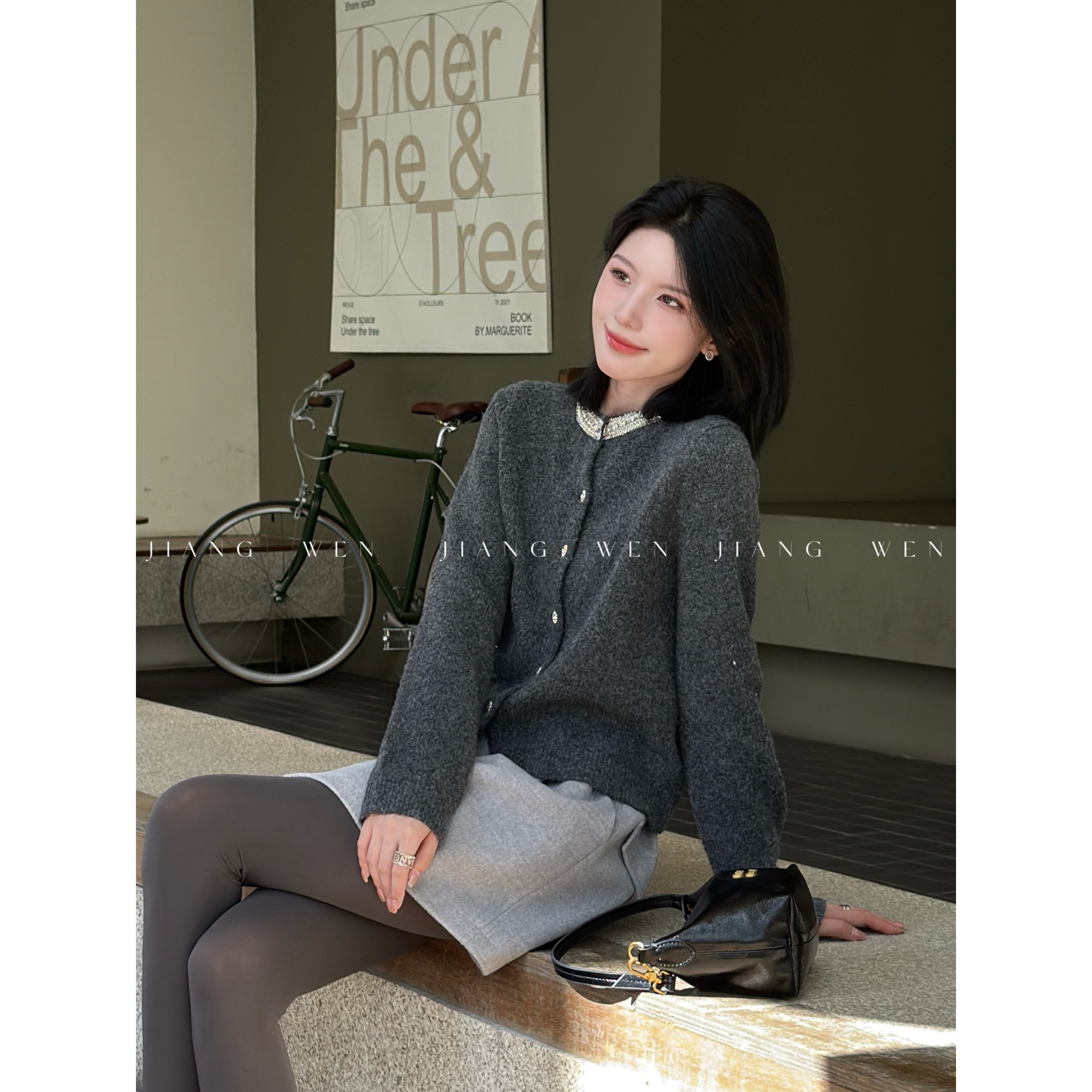 【千金玛德琳】灰色羊毛钉珠针织开衫毛衣