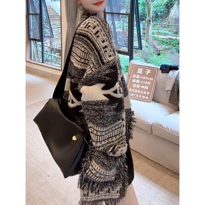 哥弟阿玛施正品2025秋冬新款休闲显瘦女装上衣慵懒风流苏毛边宽松
