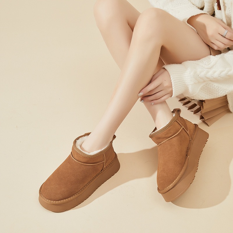 牛皮厚底雪地靴羊毛保暖内里加厚防滑时尚百搭真皮加绒冬季舒适