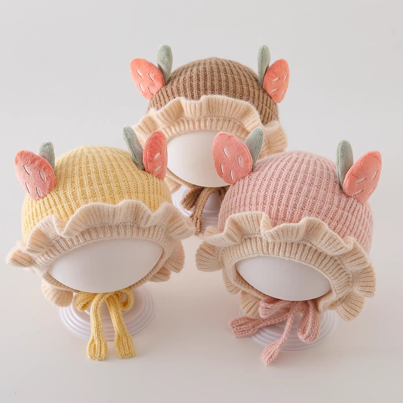 婴儿帽子秋冬小月龄可爱花边针织帽男女宝宝超萌保暖毛线护耳帽潮