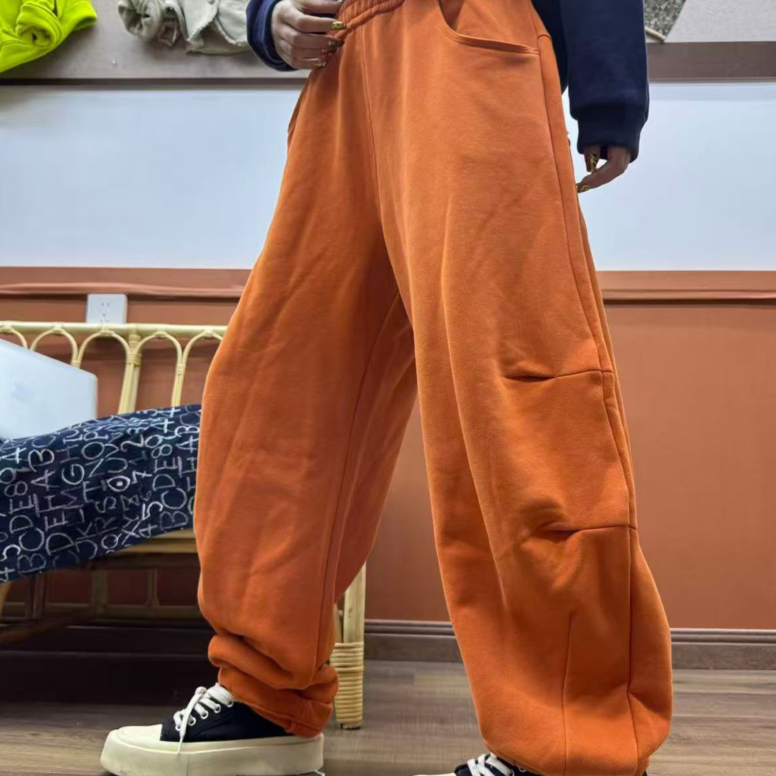 0789冬季新款水洗炒色磨毛弯刀裤时尚个性纯棉百搭宽松休闲洋气慵