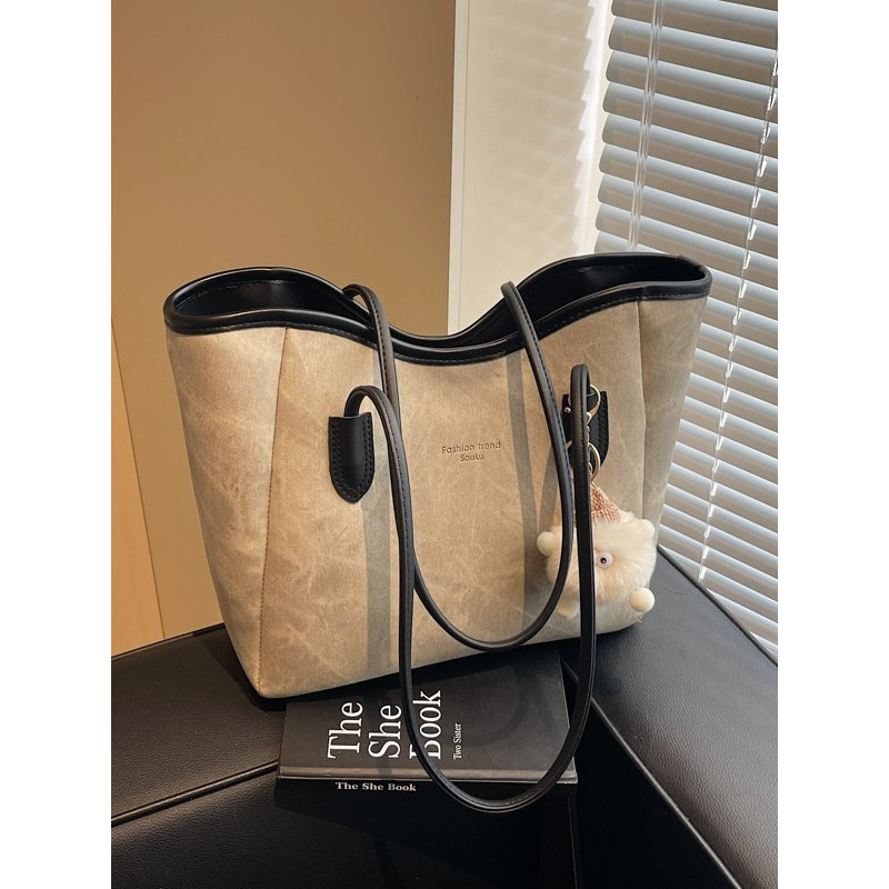 时尚通勤大容量包包女式2025新款春夏季百搭单肩包外出上班托特包