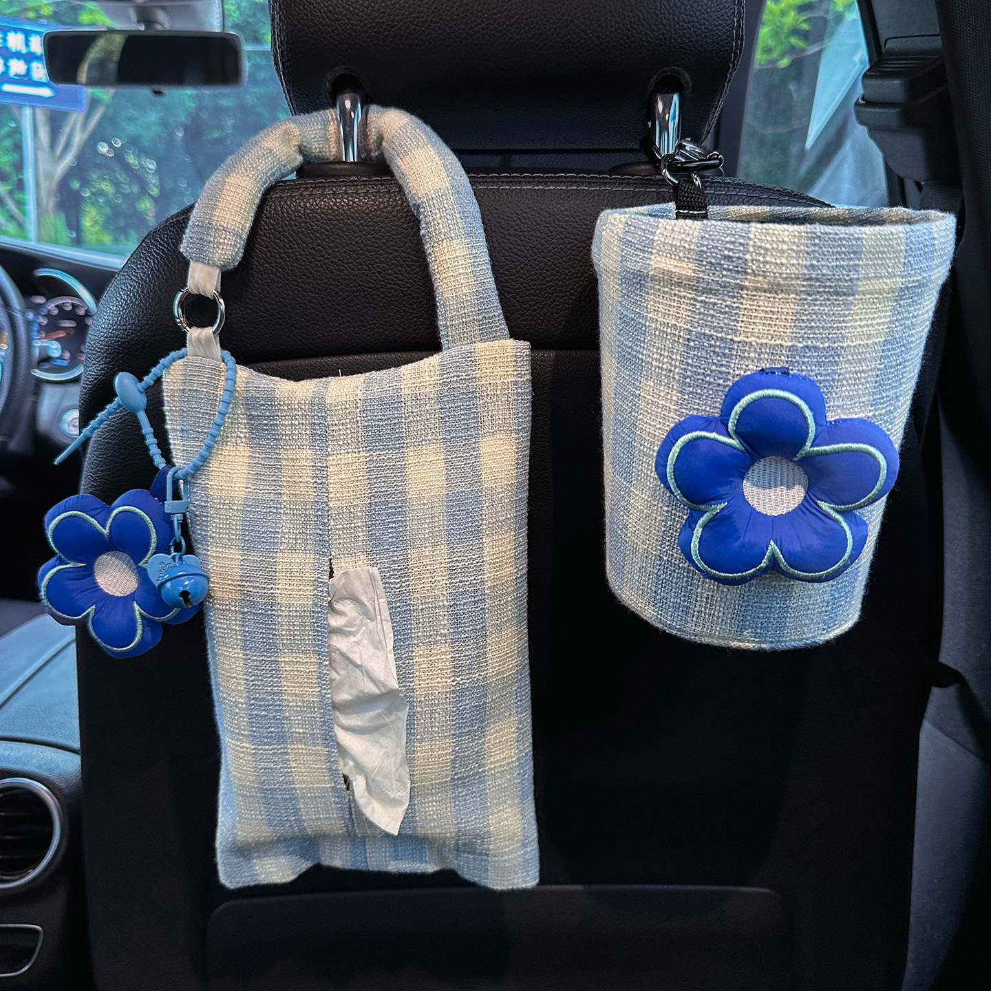 车载垃圾桶防水挂式高级感可爱女汽车纸巾盒车用可雨伞收纳桶