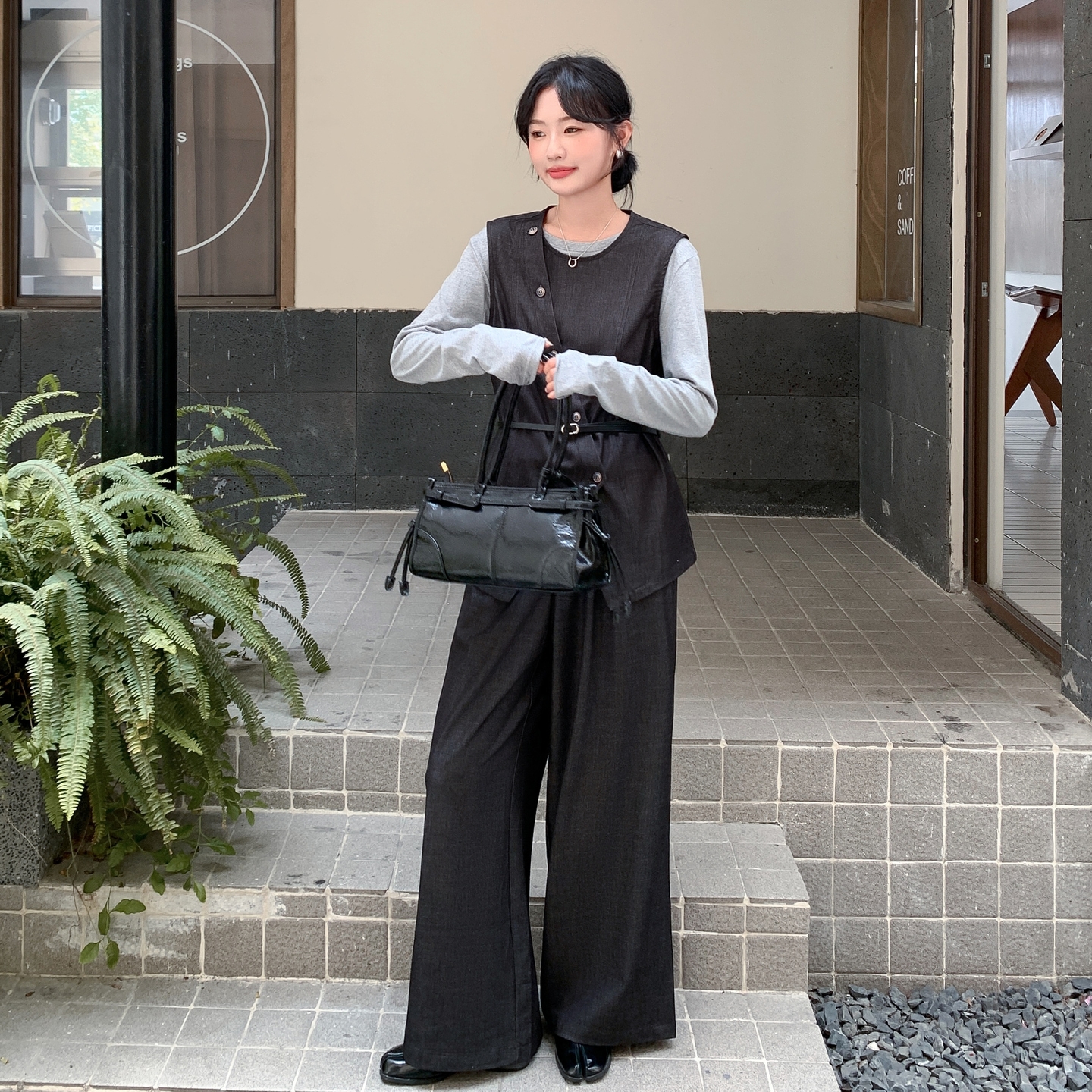 气质轻熟风时尚显瘦套装女秋季新款简约通勤马甲内搭阔腿裤三件套