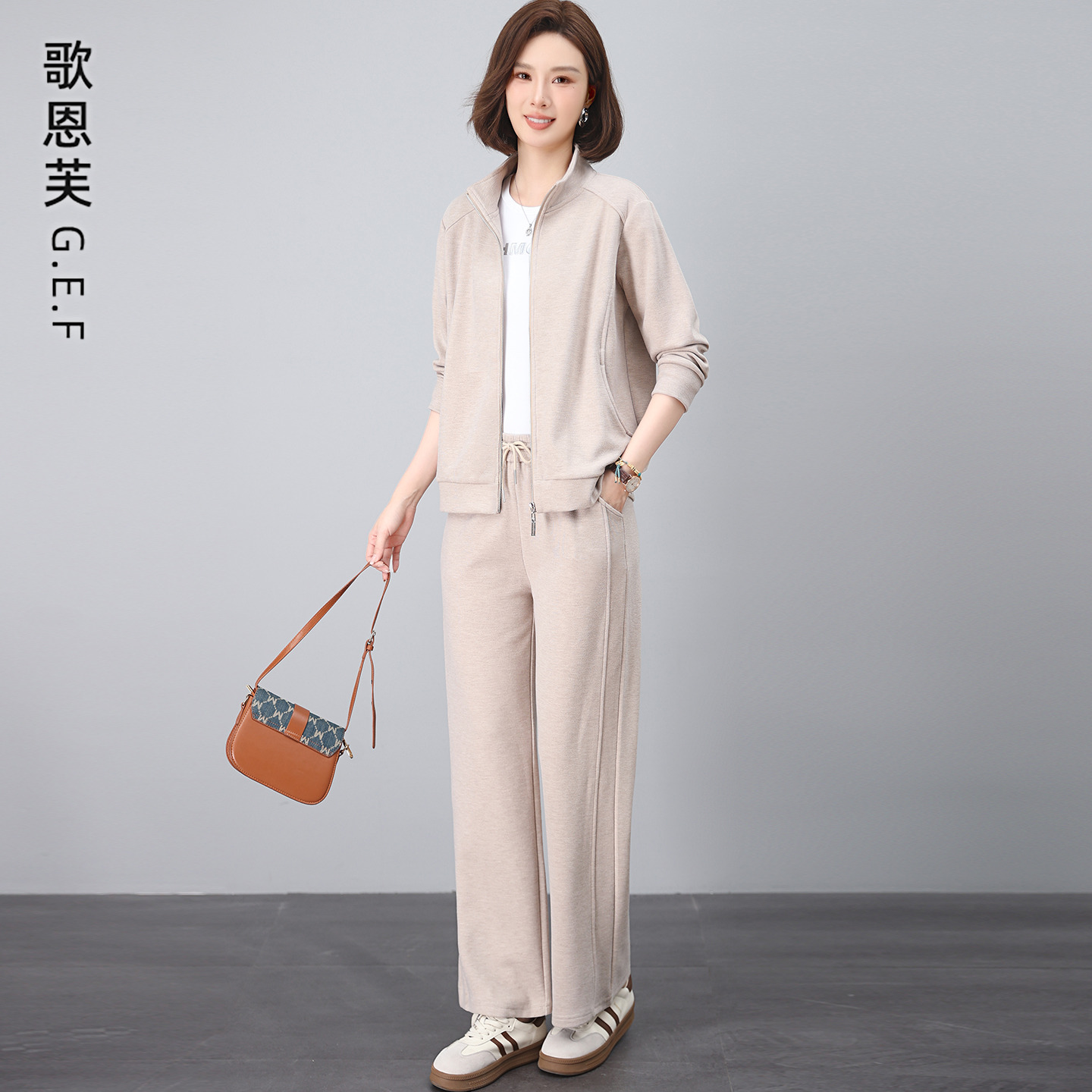 休闲运动套装女2025新款早秋穿搭一整套40减龄洋气时尚卫衣两件套