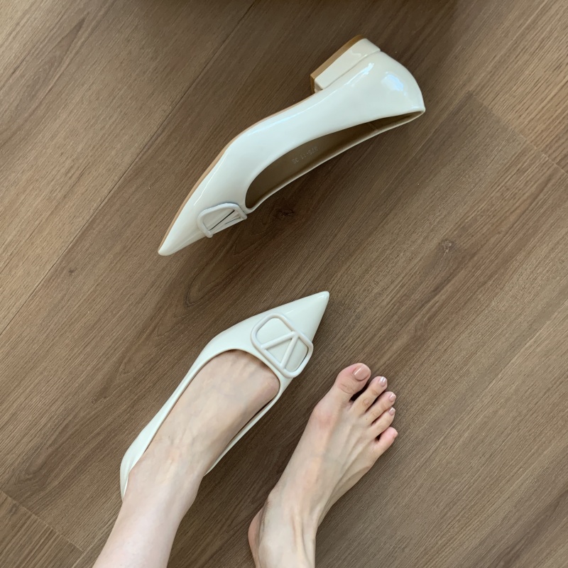 法式高级尖头浅口单鞋女2025新款时尚百搭懒人鞋绝美气质玛丽珍鞋