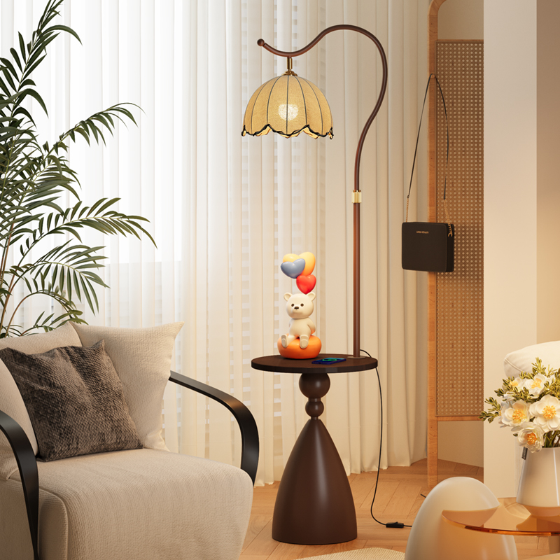 中古风客厅落地灯沙发旁边高级氛围卧室床头法式复古摆件立式台灯