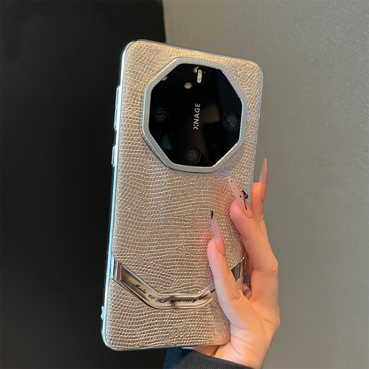 香槟金适用华为mate70rs非凡大师手机壳Mate60pro+高档mate40rs