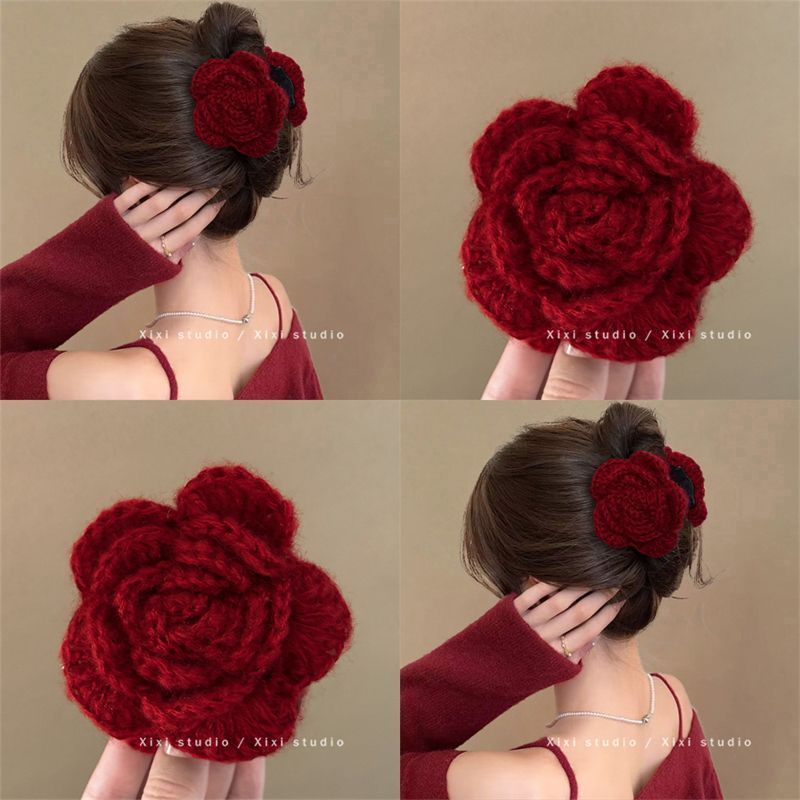 针织玫瑰抓夹安可拉红鲨鱼夹新年发饰圣诞头饰女秋冬新款毛线头花