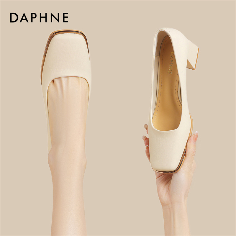 达芙妮配裙子单鞋女士不累脚高跟鞋2025新款春季方头粗跟妈妈皮鞋