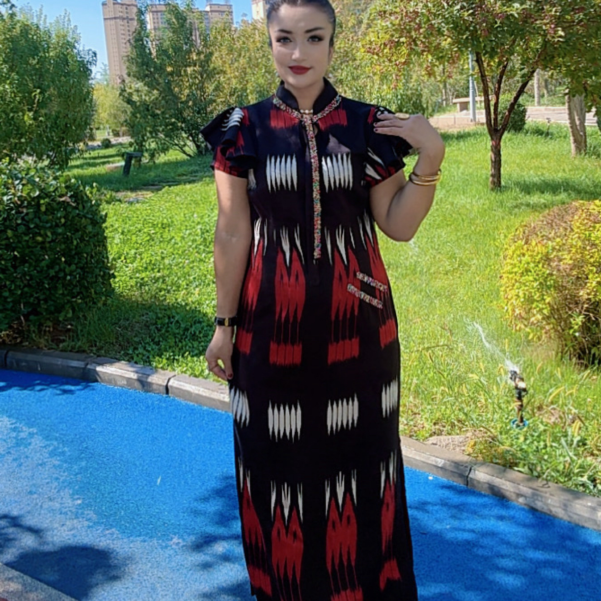 新款白塔修身民族风艾特莱斯短袖连衣裙