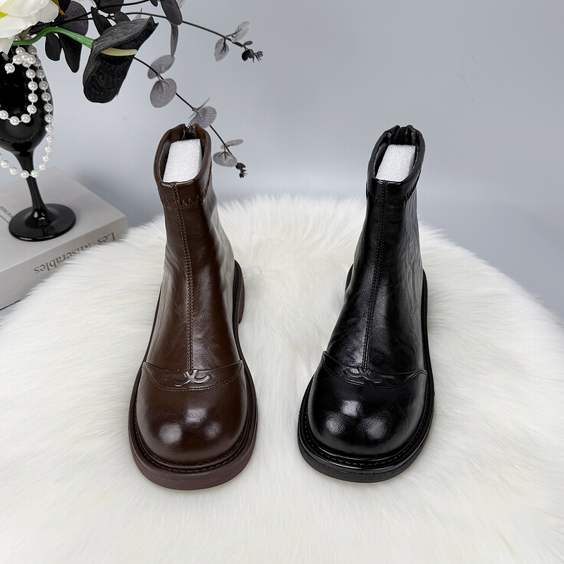 韩版超火低跟烟筒靴女2025秋冬新款显脚小软底加绒显瘦短靴大码41