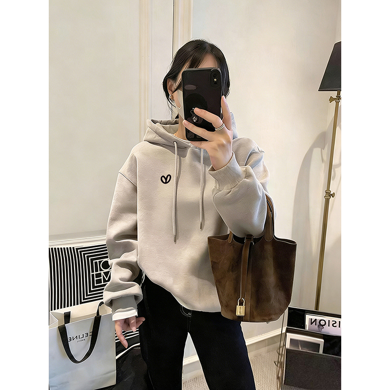 高级感秋冬连帽卫衣女2026新款白灰色小个子短款休闲长袖上衣外套