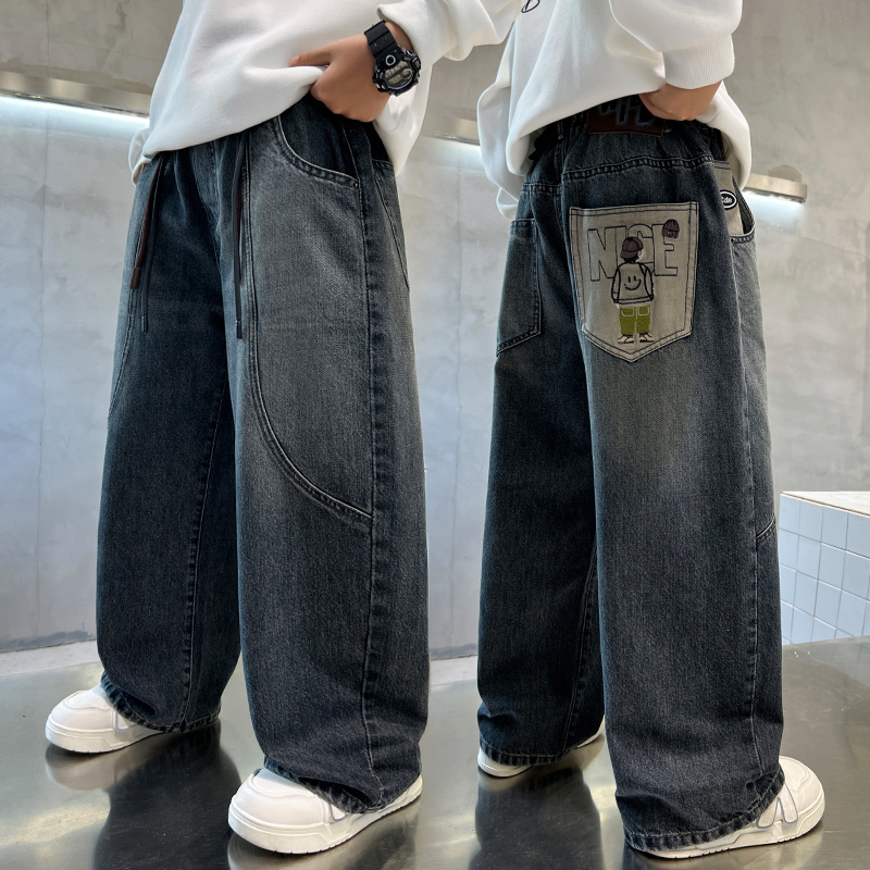 男童牛仔裤春秋款2025新款中大童痞帅宽松阔腿裤秋季潮款直筒长裤