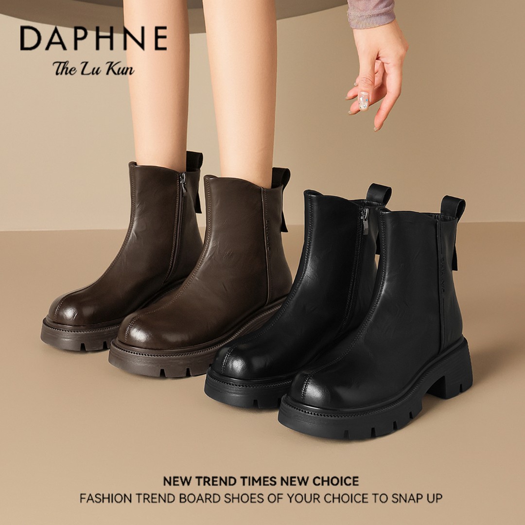 达芙妮厚底马丁靴女2025新款秋季英伦风黑色短靴百搭瘦瘦靴烟筒靴