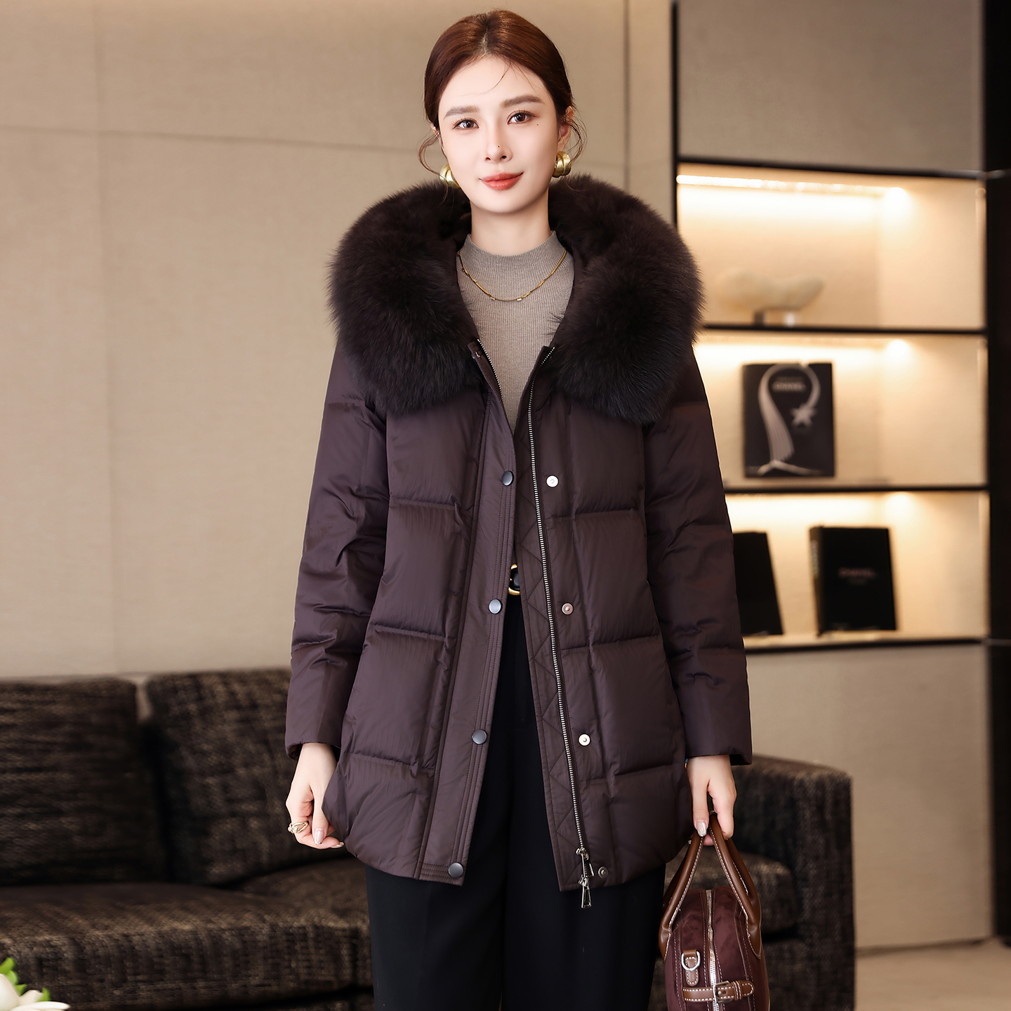 正宗狐狸毛领鹅绒服女中长款2025冬季新款皮草羽绒服宽松保暖外套