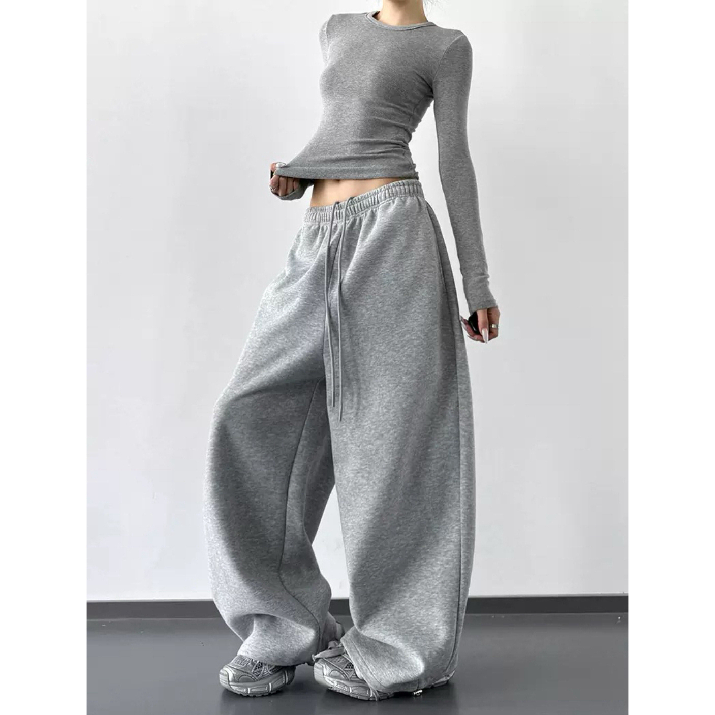 灰色加绒运动裤女2025秋装新款高腰显瘦宽松休闲裤直筒阔腿卫裤子