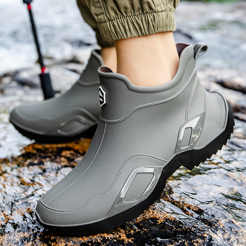 新款雨鞋男款短筒成人女防水鞋雨靴防滑耐磨胶鞋加绒时尚厨房水靴