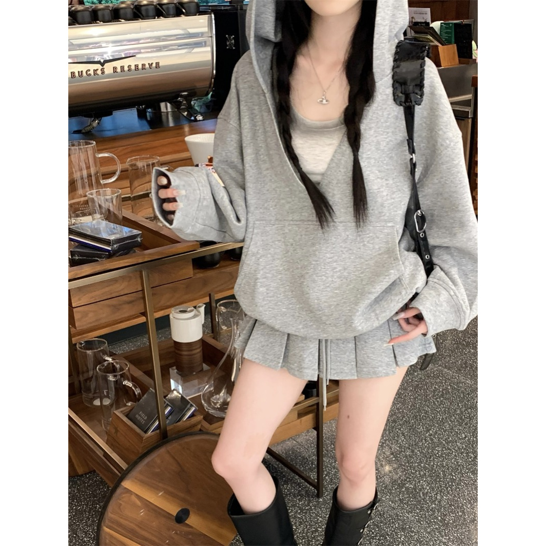 韩系长袖口袋连帽卫衣内搭吊带百褶短裙女2025秋季新款时尚套装潮