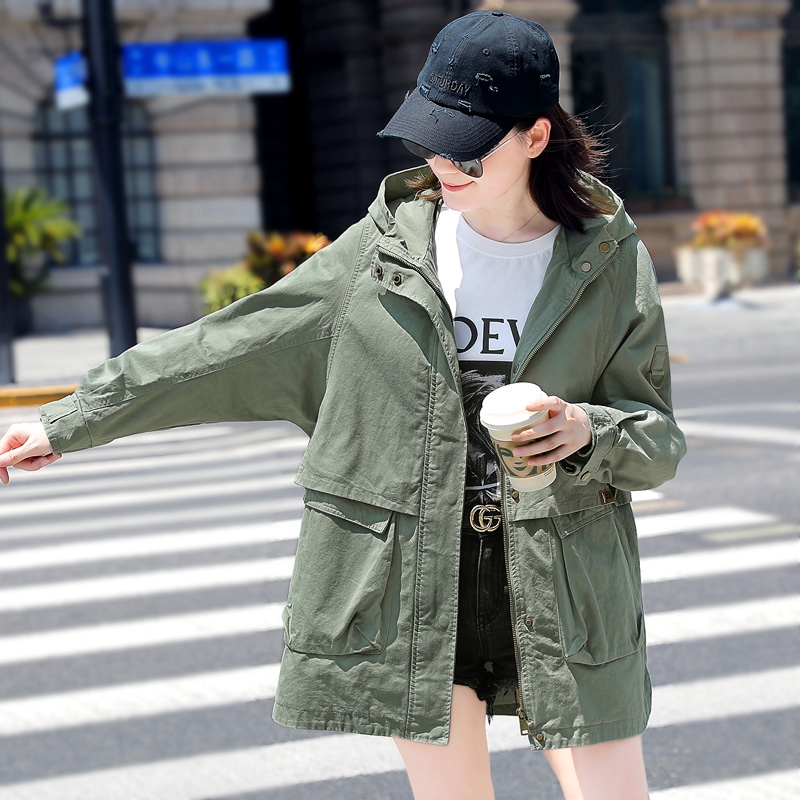 秋季连帽高级感中长款宽松休闲时尚韩版春秋高档大牌风衣外套女装