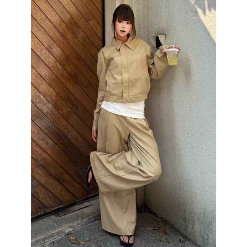 卡其色高级感气质休闲套装女秋时尚短款夹克外套高腰阔腿裤两件套